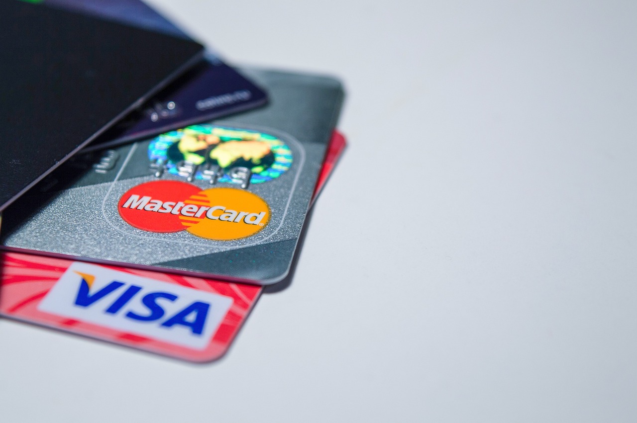 Must Read: How to Reduce Credit Card Debt in 4 Simple Steps