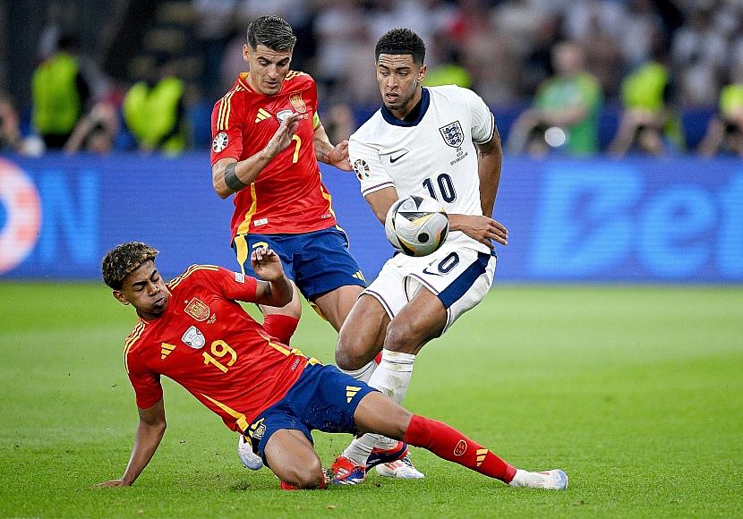 Einschaltquote: 21,6 Millionen Zuschauer sehen Fußball-EM-Finale