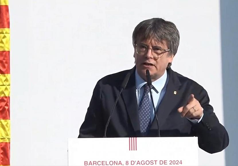 Puigdemont meldet sich nach Kurzauftritt in Barcelona aus Belgien