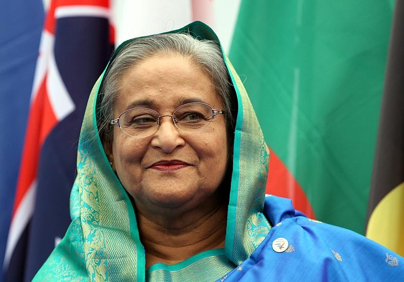 Bangladeschs Premierministerin zurückgetreten und geflüchtet