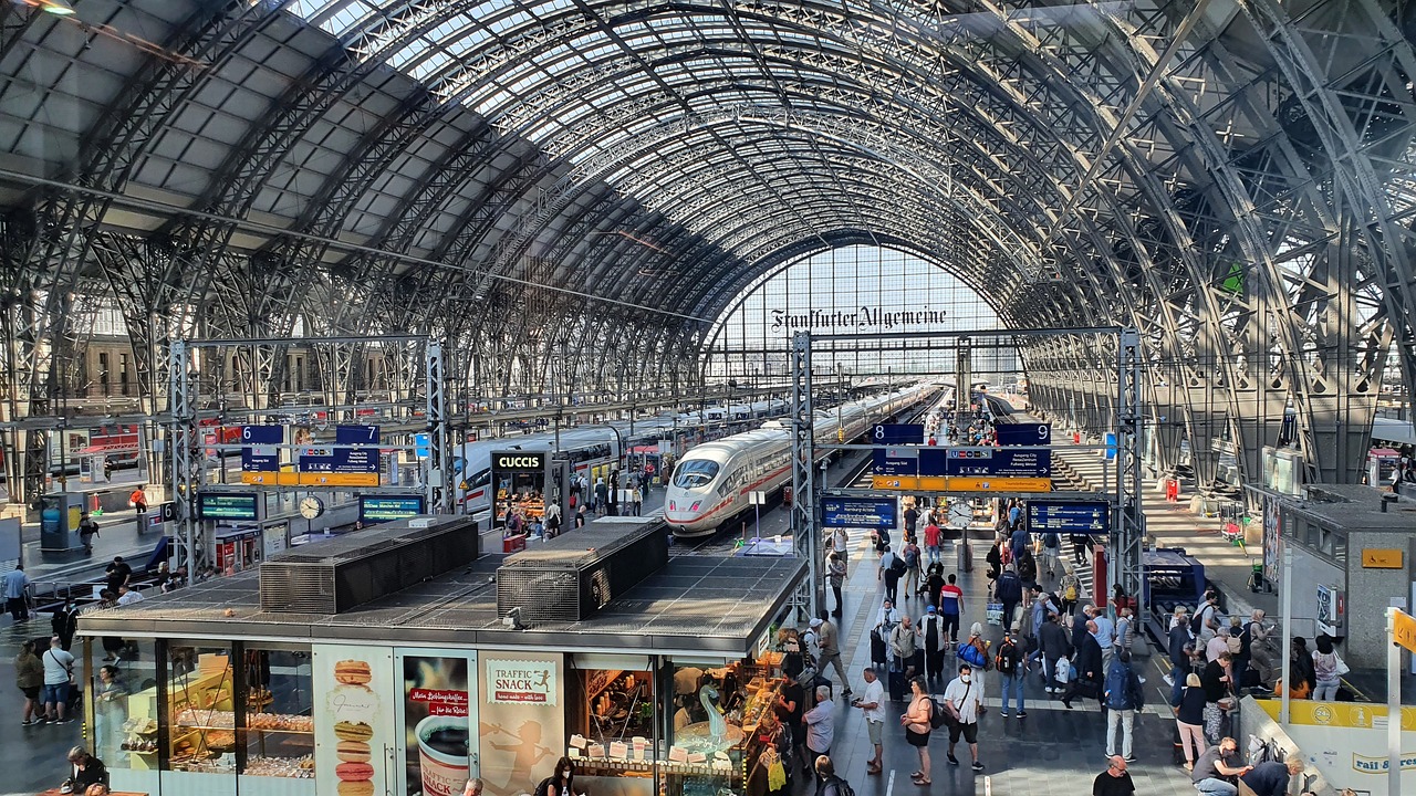 Schüsse und Panik: Brutaler Anschlag an deutschem Hauptbahnhof