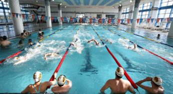 Politischer Zündstoff: Dieses deutsche Schwimmbad hat nur noch bis mittags geöffnet